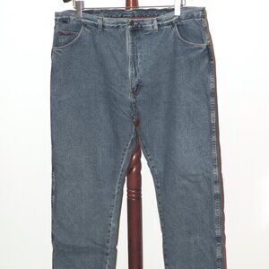 Wrangler Rugged Wear Straight Leg Fleece Lined Heavy Denim Jeans